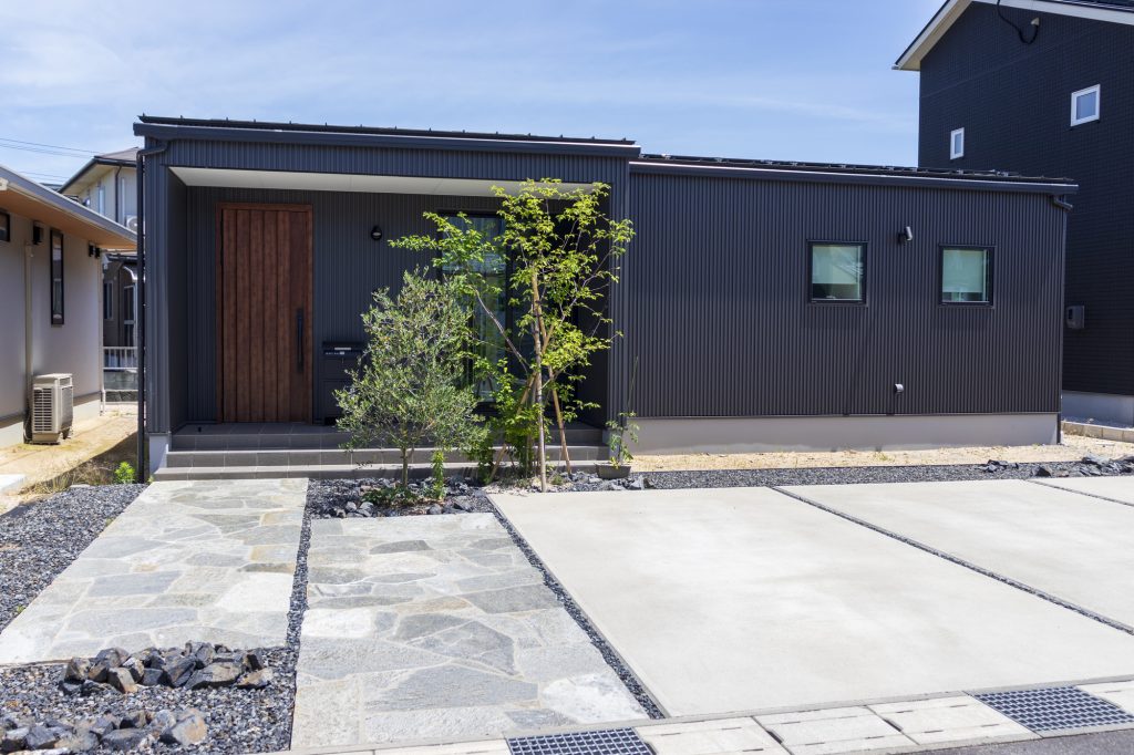 小さいけど素敵な家の外観